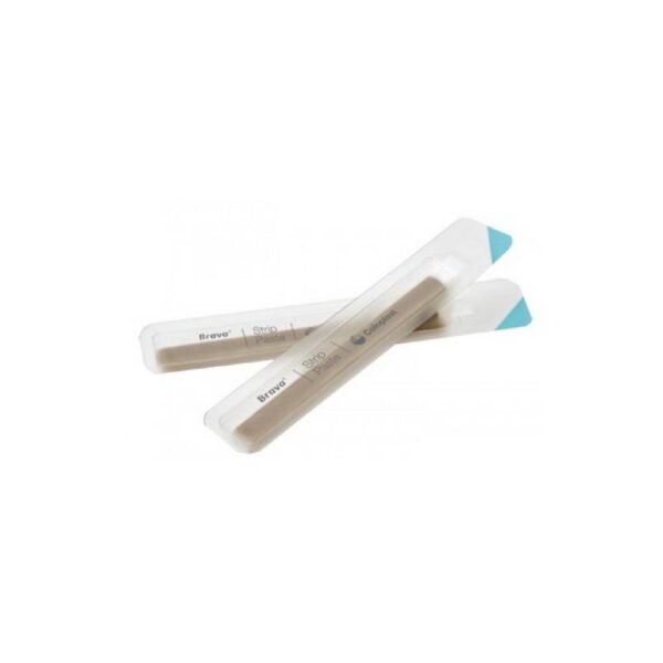 La bande de pâte alcoolisée COLOPLAST stoma protector 10 comble les plis les plus profonds, créant une surface cutanée lisse, assurant un ajustement optimal du dispositif de stomie.