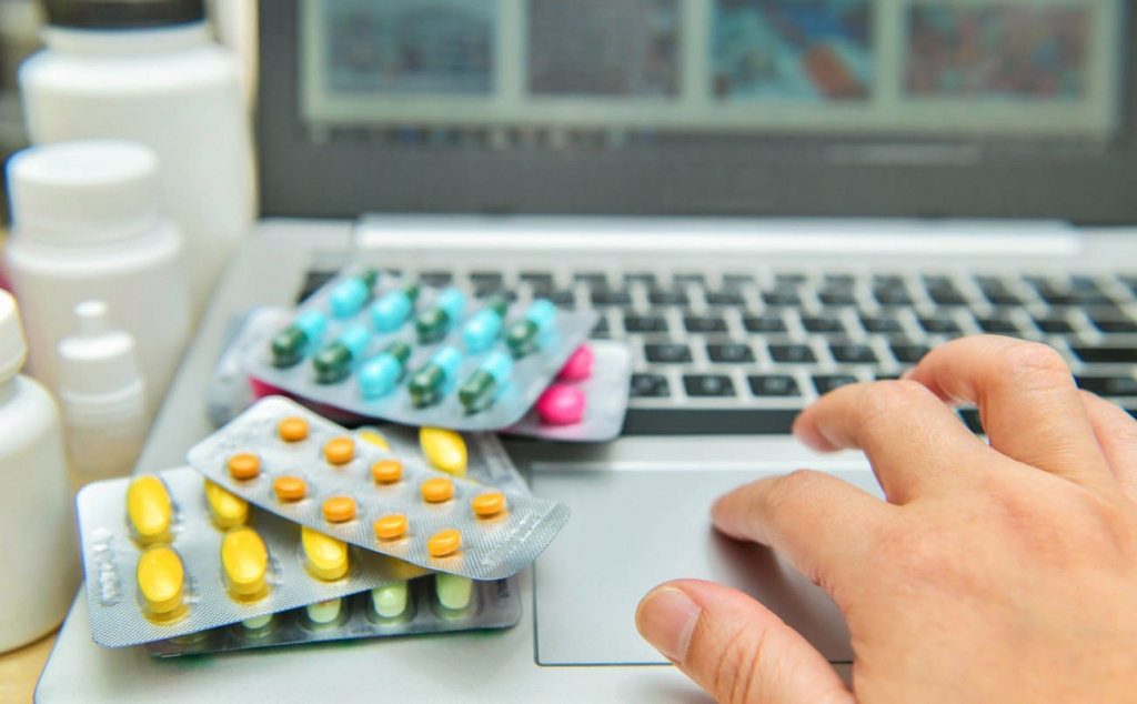The Benefits of Ordering Medicine Online